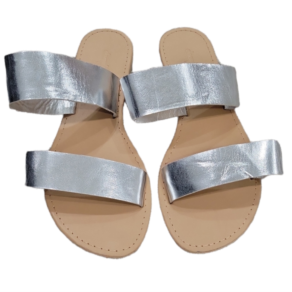 Charlotte Russe Silver Slide On Sandals Size 7